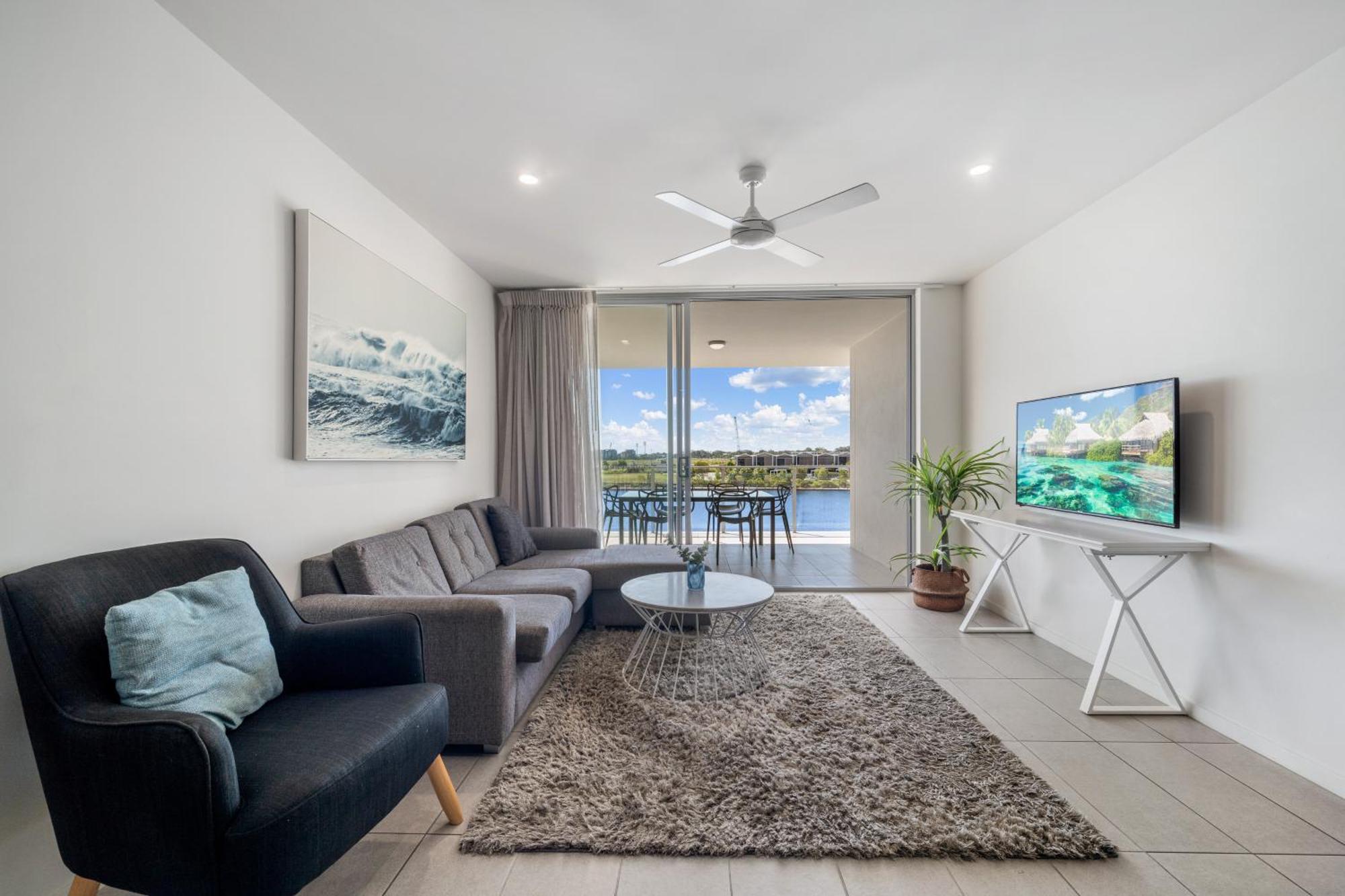 North Shore Oceanside Kawana Kawana Waters Exterior photo