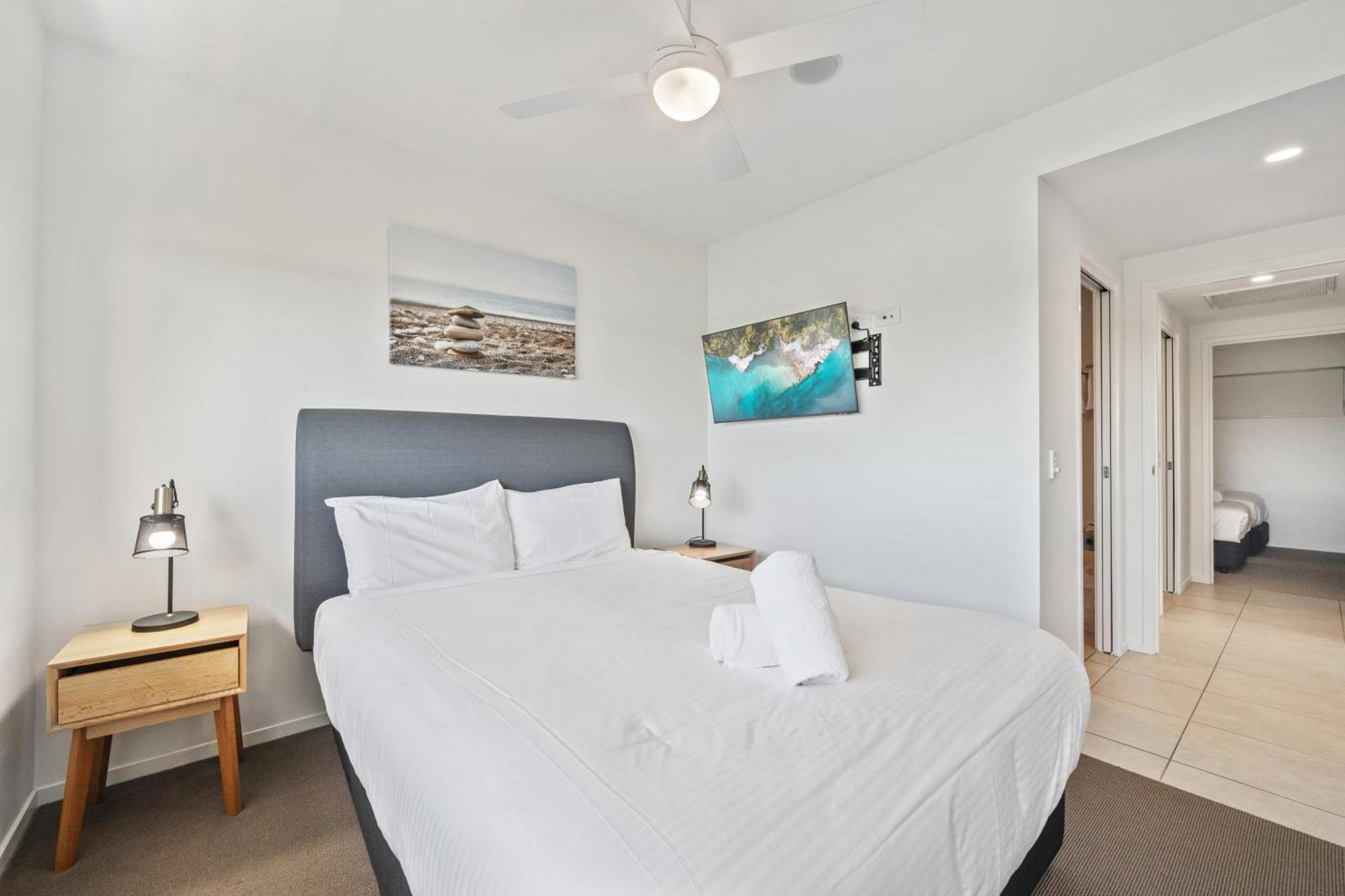 North Shore Oceanside Kawana Kawana Waters Exterior photo