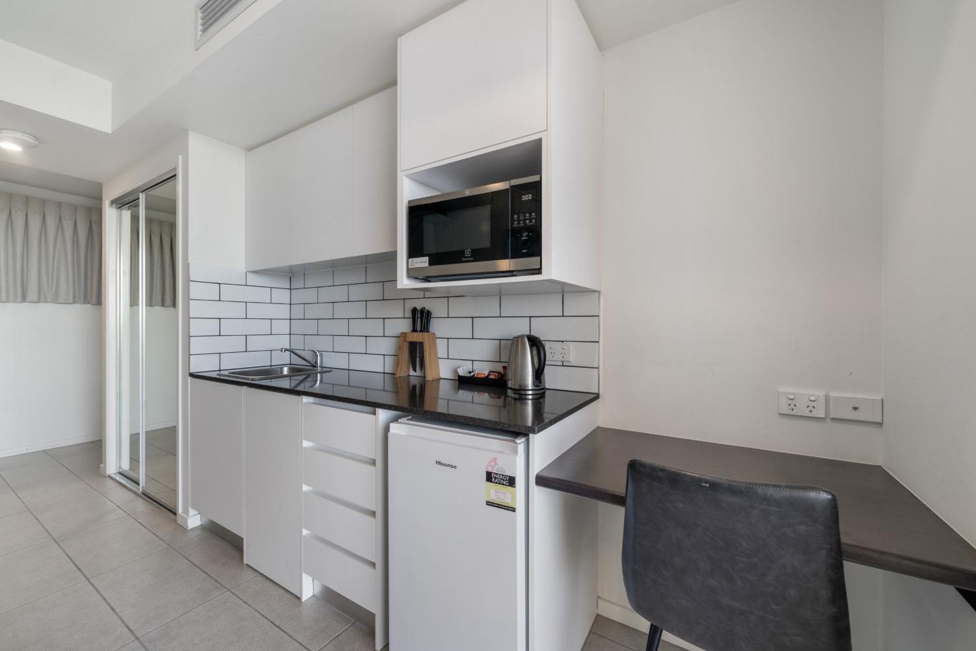 North Shore Oceanside Kawana Kawana Waters Exterior photo