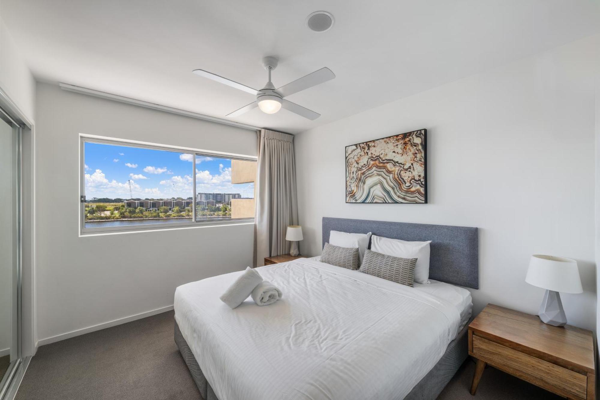North Shore Oceanside Kawana Kawana Waters Exterior photo